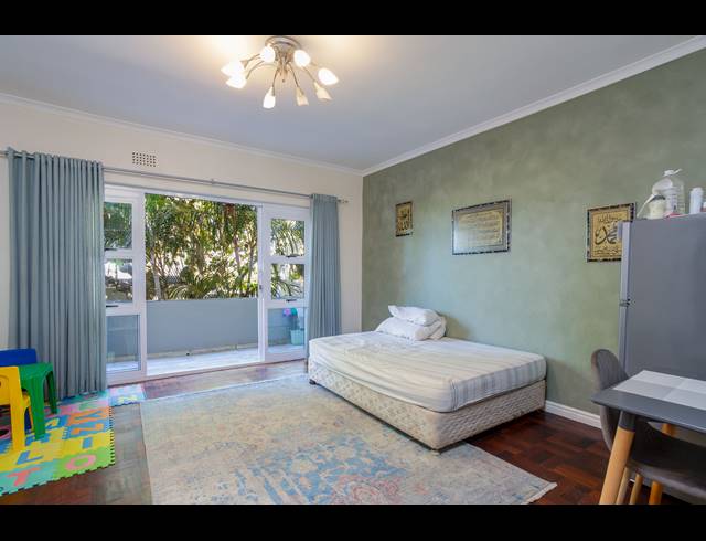 3 BEDROOM APARTMENT FOR SALE IN KENILWORTH